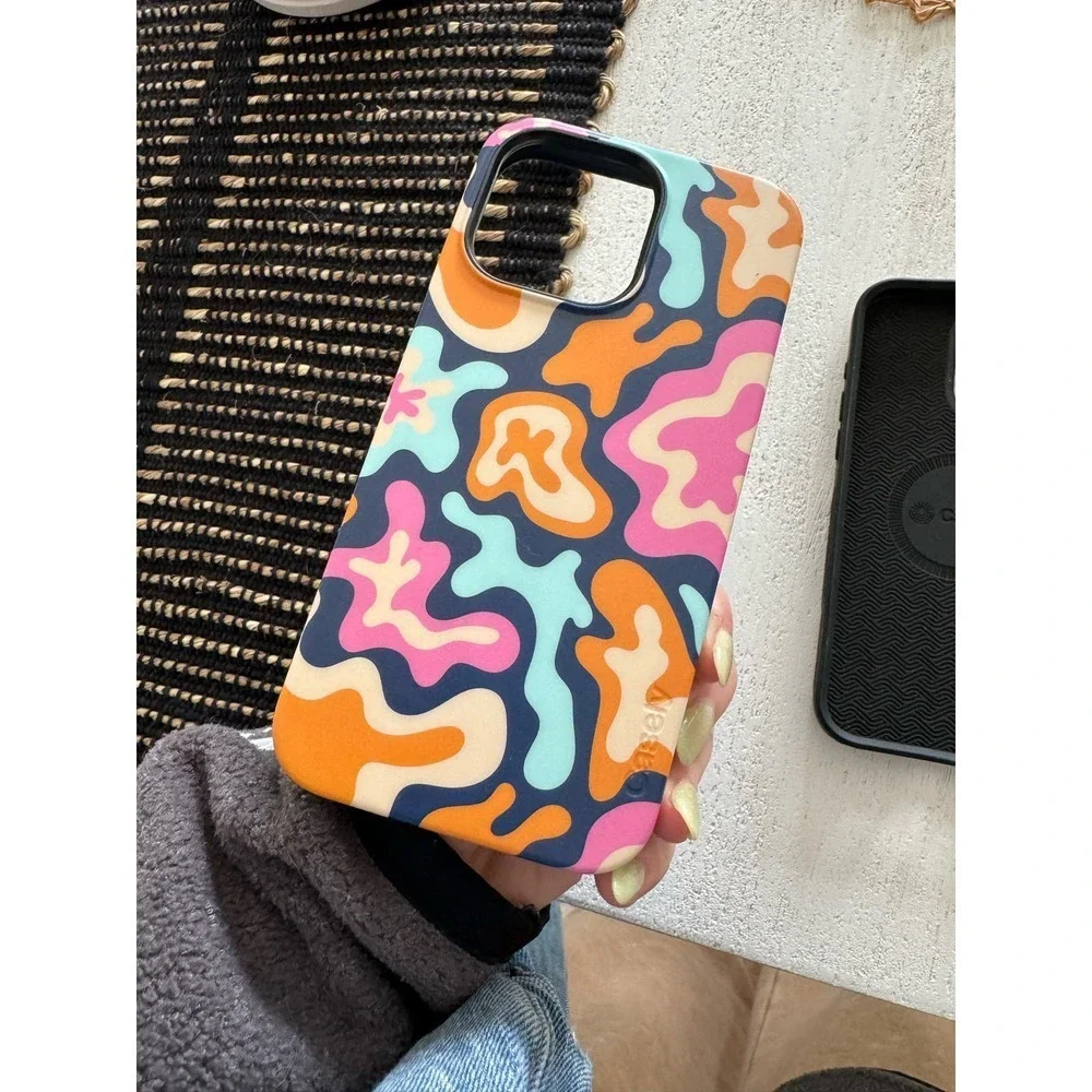 Casley tan and white checkered phone case bundle 15 pro max